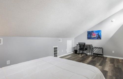 KING BED Well-Located Cozy Townhouse Retreat - Foto 4