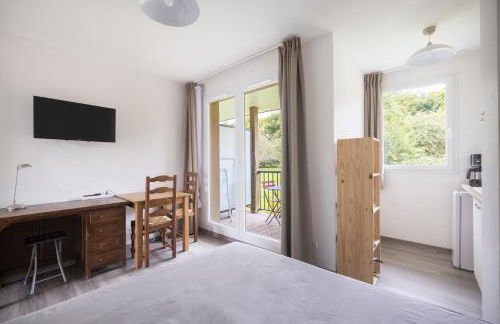 Appartement normandie avec piscine et jardin - Photo 1