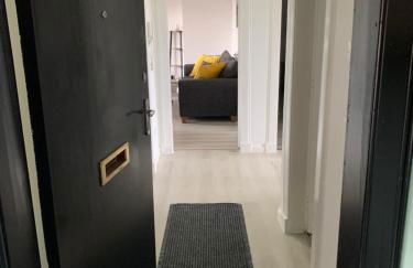 Lovely 2 Bedroom Apartment in Central Location - Photo 6