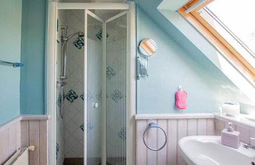 ROCHE-LOIRE - Photo 12