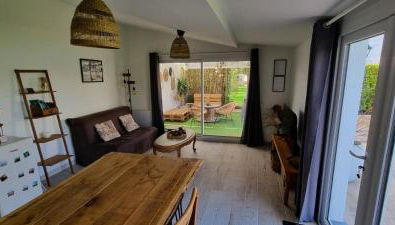 Ty Grain de Sel : logement privatif avec piscine, jardin et patio - Foto 5