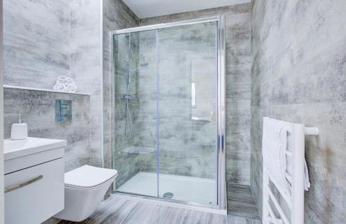 Hybrid Resi - London, Sutton, Free car or van parking - Foto 37