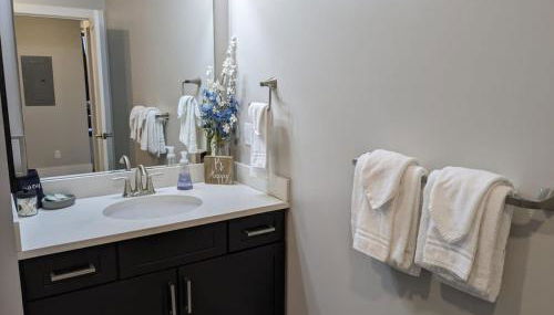 Trendy Downtown Traverse City Condo - Foto 4