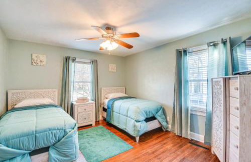 Waterfront Home with Dock and Yard in Hampton! - Foto 20