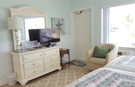 Sunrise Ocean Suites - Photo 53