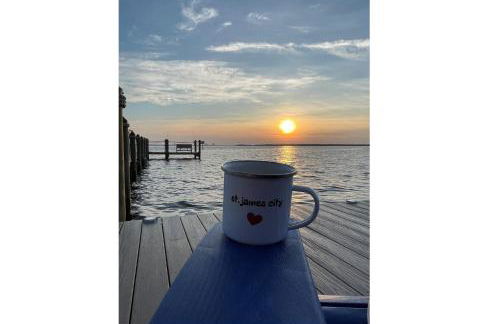 Stunning Waterfront Home with Southeast Bay Frontage - Villa Cuquita - Foto 30