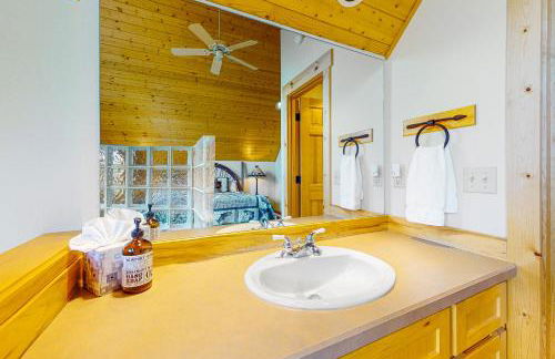 18th Tee Chalet Getaway - Foto 14