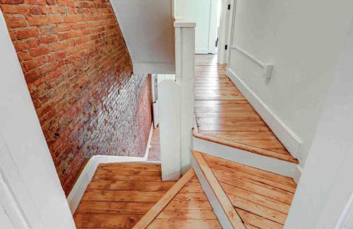 Beautiful Boho Villa on Vine in the heart of Lancaster - Foto 16