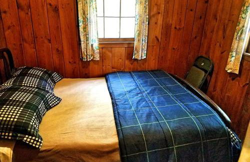 Cozy Lakeside Cabin in Manistee National Forest, Michigan - Foto 12