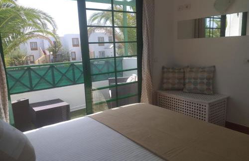 Apartment duplex -The Sunny Hut - swimming pool - Free Wifi & AC- Residence Las Marinas - Foto 7