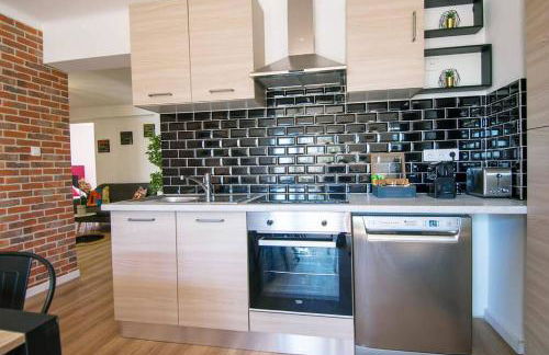 LA FABRIQUE GARE ST CHARLES - 2 balcons - 5min de la Gare - by experienceimmo - Foto 6