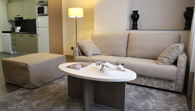 Pierre & Vacances Barcelona Sants - Foto 2