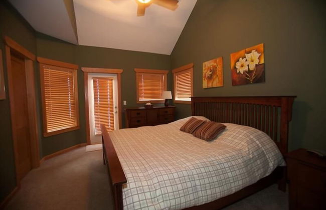 Snow Ridge by Apex Accommodations - Photo 4