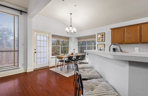 The Blue Door Oasis 4BR 2 BATH with 6 Beds Frisco with Arcade, Games, Office - Foto 15