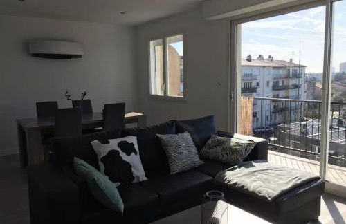 Superbe appartement proche Bordeaux pied du tram - Foto 4