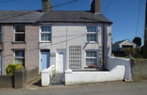 2 Bedroom Family Cottage Dog Friendly Edern North Wales - Photo 4