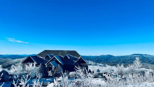 Bucket List Views Sugar Mountain Private Condo - 2bed, 2bath, Sleeps 6, Panoramic Views of Mountains from Large Deck, Short Drive to Shopping, Restaurants, Cafes & Banner Elk Town - Foto 2