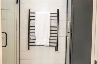 Glamping cottage with glass front and hot tub! - Foto 13