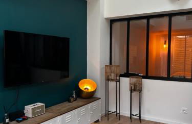 L'Usine du centre ville avec parking privé et jacuzzi extérieur - Photo 2