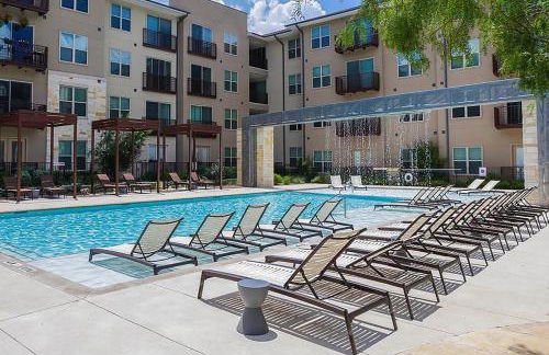 Blueground North Burnet pool nr Balcones Park ATX-351 - Foto 24