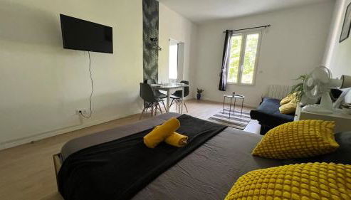 Studio Bali I spacieux avec jardin d'été I proche Futuroscope - Foto 2