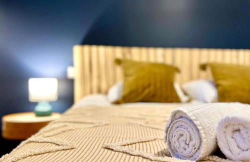 La Villa du Lac - piscine chauffée - Jacuzzi - clim - Foto 14