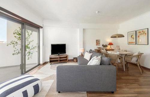 In the Peace of the Foothills - Photo 19