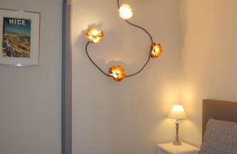 Charming studio overlooking a beautiful garden - Foto 3