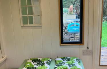 Transformed Railway Wagon- Sleeps2-Garden-Firepit - Photo 33