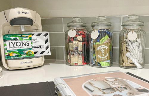 PRIMROSE COTTAGE, Sleeps 5, Stylish Cottage, Central, Close to Beach, shops and restaurants - Foto 36