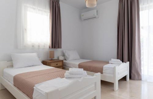 Aelia Seafront 2 Bdr Villa by Hospi Living - Foto 31