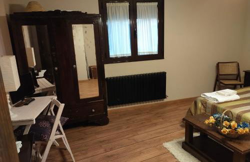 La casita de la señora María - Foto 27