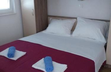 Apartmani Petra - Photo 23