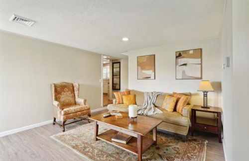 Connecticut Retreat Steps to Historic Downtown! - Foto 3