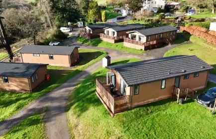 Two Bedroom Lodge In The Country - Restaurant Bar Onsite - Foto 17