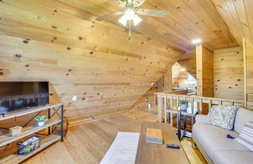 Home with Fire Pit on 27 Acres in Walhalla! - Foto 25