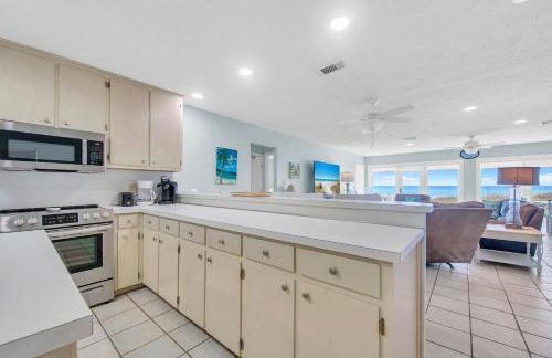 Belles Beach House - Photo 38