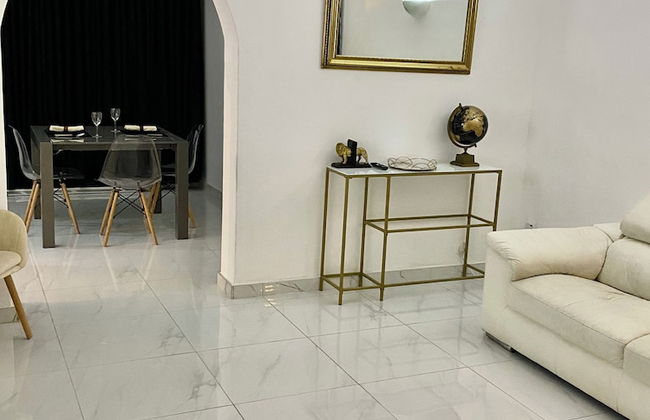 Remarkable 1-bed Apartment in Kensington Harare - Foto 1