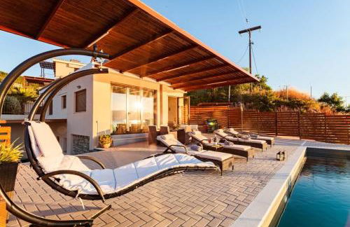 Seaside Summer Bliss - Aurora Luxury Pool Paradise - Foto 86