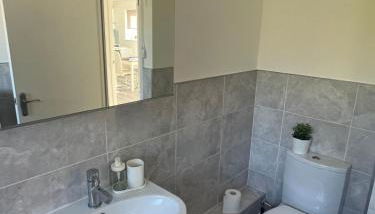 Modern, spacious and comfortable 2 bed apartment in Southampton - Foto 5