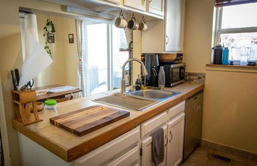 Dog Friendly Oasis Private Hot Tub with Sauna - Photo 26