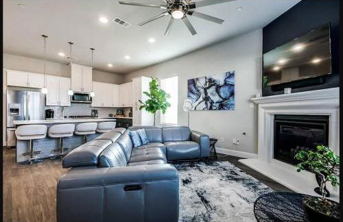 Beautiful 3 story luxury home close to the fun! - Foto 19