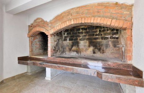 5 Bedroom Cozy Home In Desni Stefanki - Foto 28