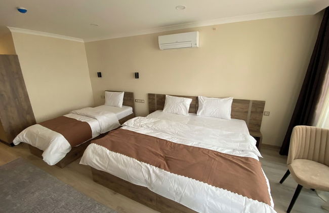 Rena Grand Residence & Suite - Photo 5