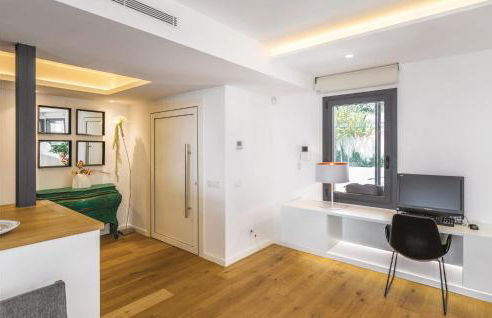 Stunning Home In Alella With Wifi - Foto 16