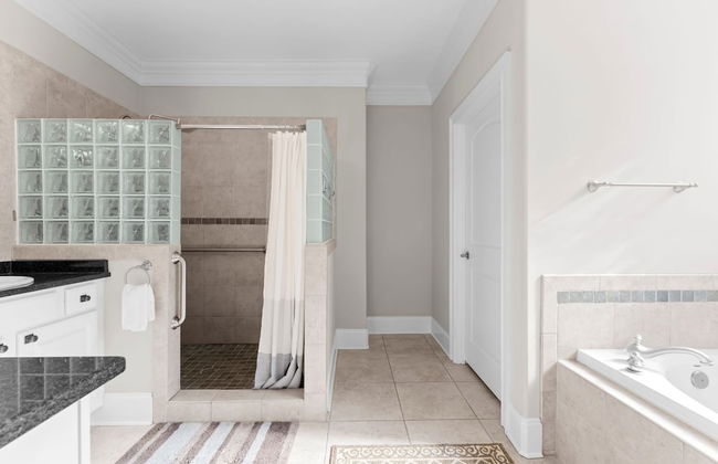 Sunset Pointe by Avantstay Waterfront Beach Fire Pit Sleeps 14 5bdr 4BA - Foto 33