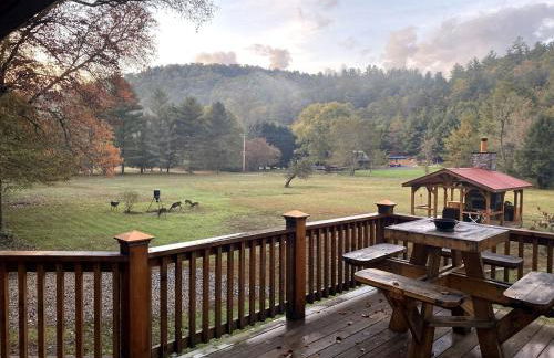 Cozy Cabin in the Blue Ridge Mountains, Perfect for a Weekend Escape from Atlanta - Foto 15