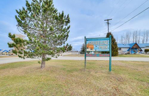 Scenic Evans Hideaway Steps to Lake Huron! - Foto 24