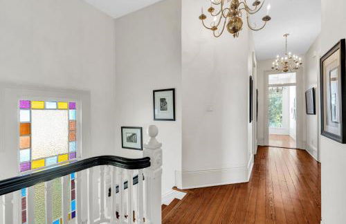 Historic 3BR LGD Gem Near Magazine & FQ - Foto 14