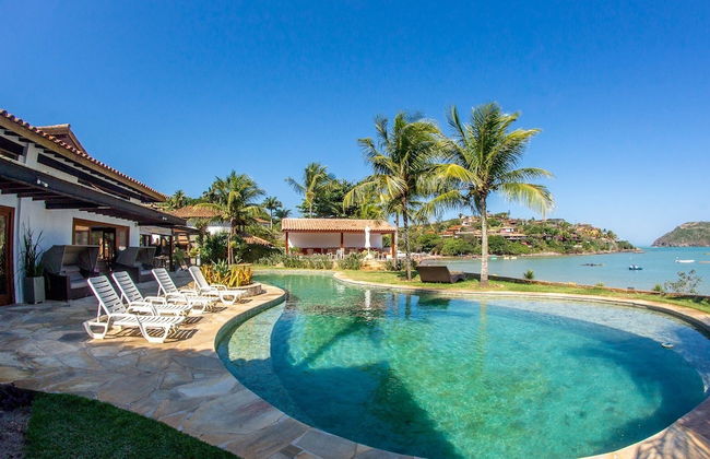 Mansão Exuberante Pé na Areia Ferradura - Photo 51